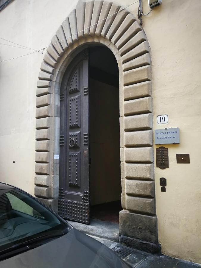 Otello Appartamento In Palazzo Storico - Palazzo Tolomei Florenz Exterior foto